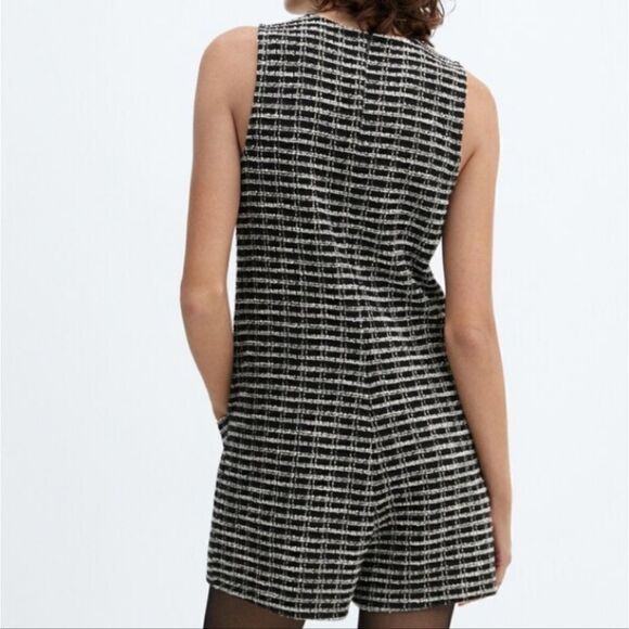 2676 NWT Mango Short tweed jumpsuit with pockets Size Medium - Picture 3 of 7